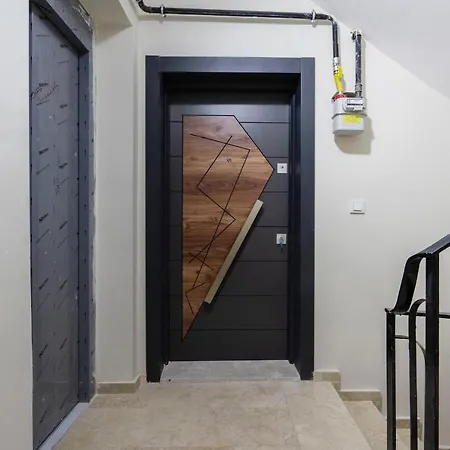 Apartman Steps Away From Historical *